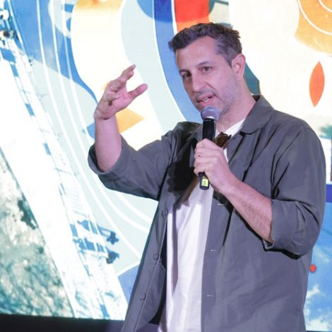 Javier González <br />
Partner / COO<br />
Co-Director<br />
Spanish<br />
_______________________<br />
Color: Black<br />
Movie: The Godfather<br />
Hobby: Football<br />
Food: Spanish Omelette<br />
Nickname: Canario