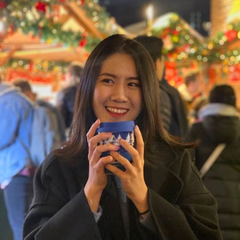 Michelle Shen <br />
Intermediate Architect<br />
Shanghai Studio<br />
Indonesia<br />
_______________________<br />
Color: Pink<br />
Movie: Don't watch movies<br />
Hobby: Badminton<br />
Food: Vegetables <br />
Nickname: Michelle