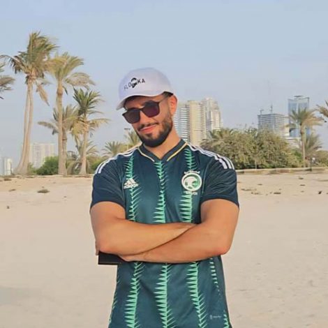 Siraj Abusdera<br />
Internship<br />
Dubai Studio<br />
Libyan <br />
_______________________<br />
Color: Fleet Blue<br />
Movie: Ford vs Ferrari<br />
Hobby: Crossfit <br />
Food: Sushi<br />
Nickname: Sirjo